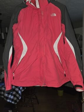 The North Face Women's Pink and Black Ski Jacket with White Accents